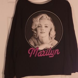 Marilyn Monroe sweater